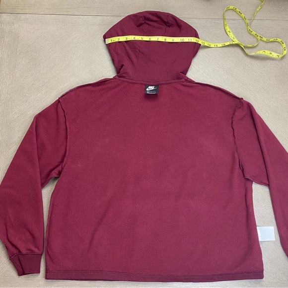 Nike Funnel Neck Pullover Women’s Size Large Burgundy & Gold Light Hoodie - Picture 8 of 11